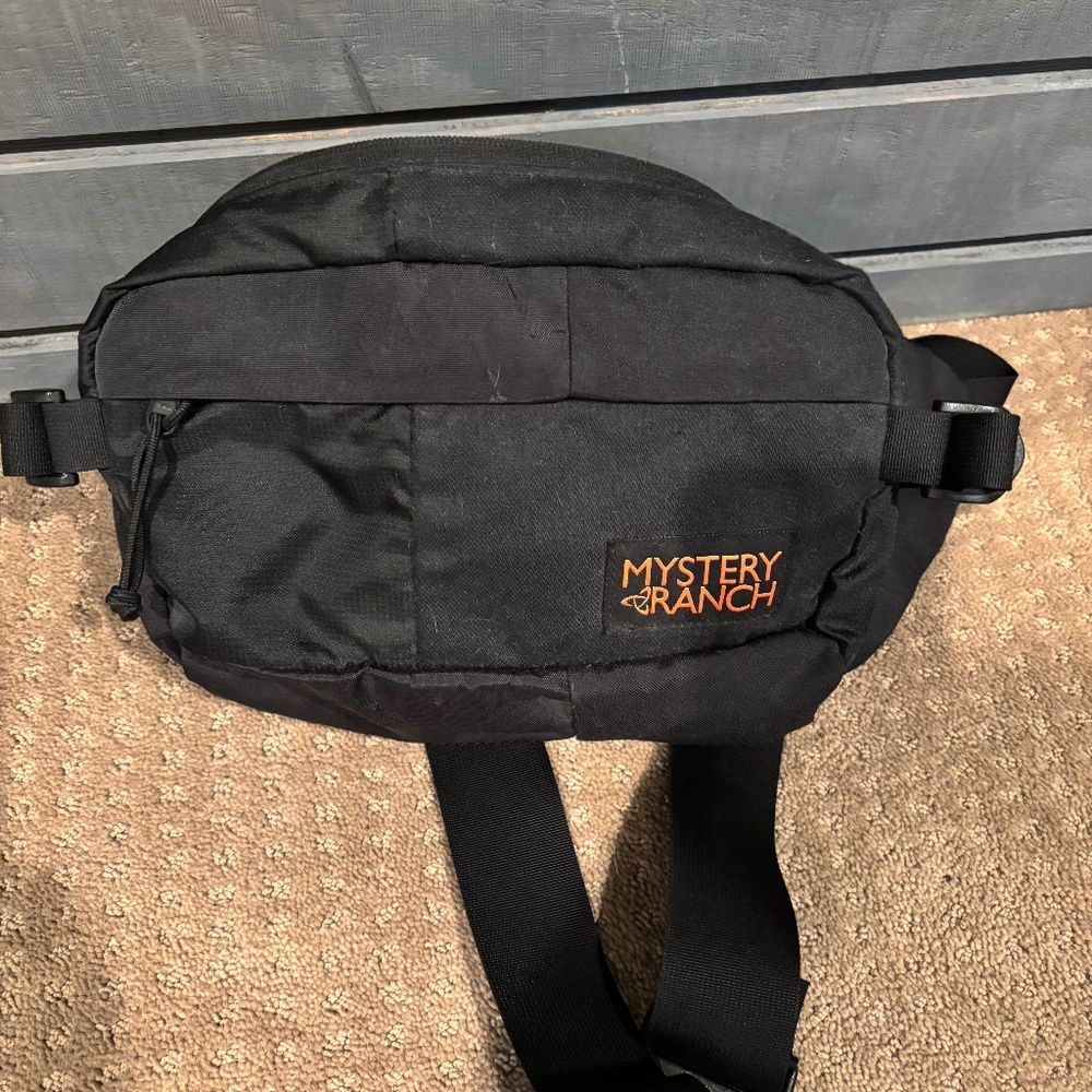 Mystery Ranch Full Moon Hip Pack 6.3L - "CRAZY BLACK" Japan exclusive